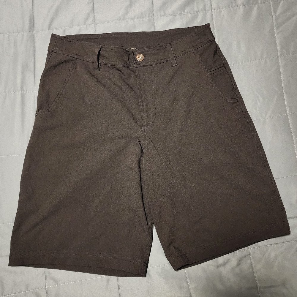 (16.) Lululemon Shorts
